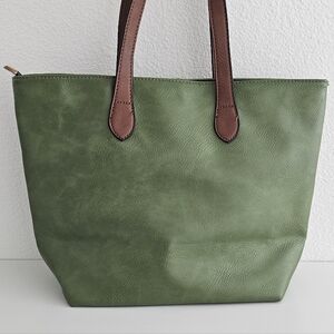 Elegant Green Tote with Brown Accents